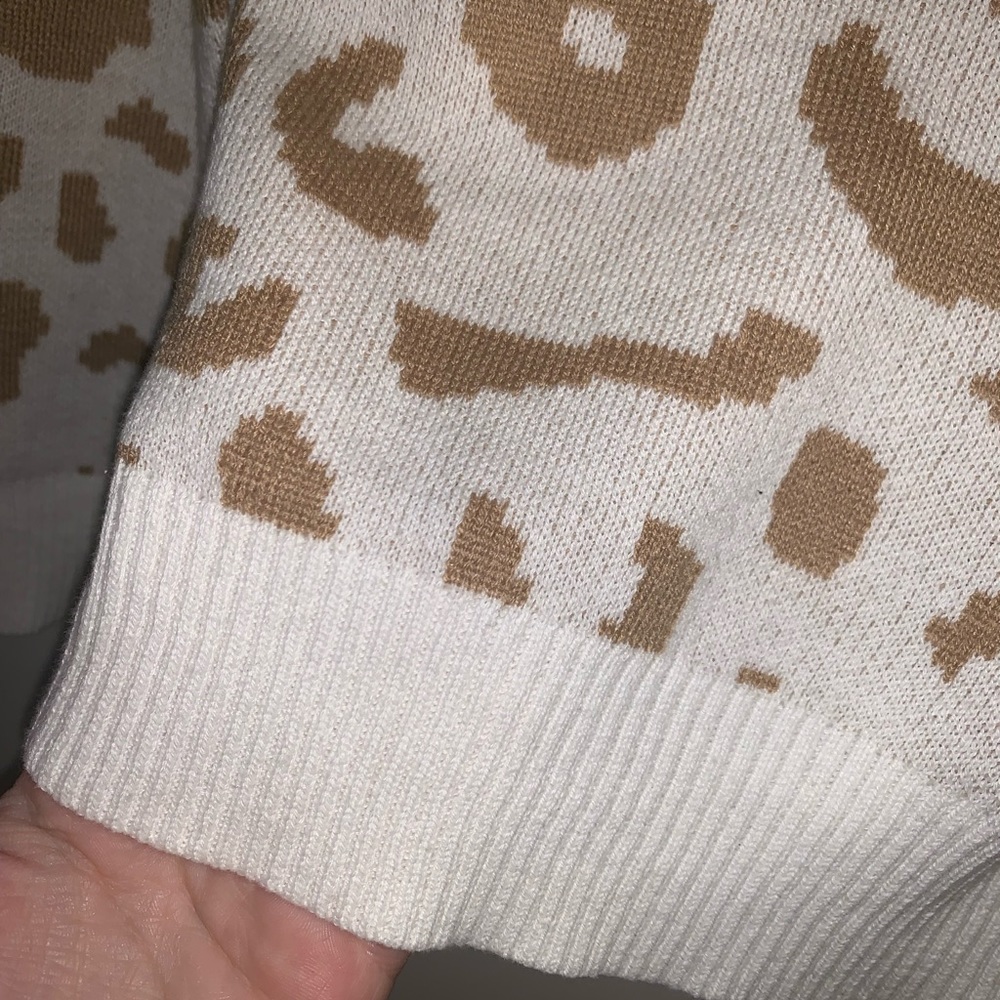 Sweater - Picture 3 of 3